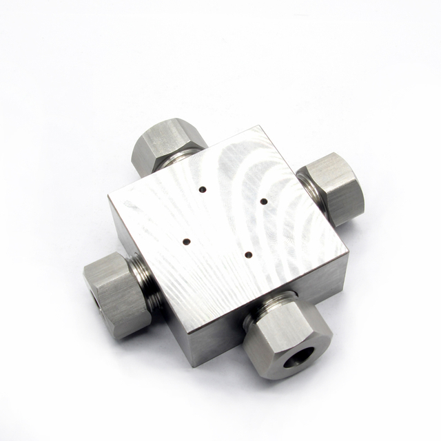 Крест, 3/8' №400071-2